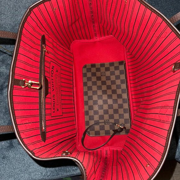 Louis Vuitton Neverfull GM Tote - Picture 2 of 4